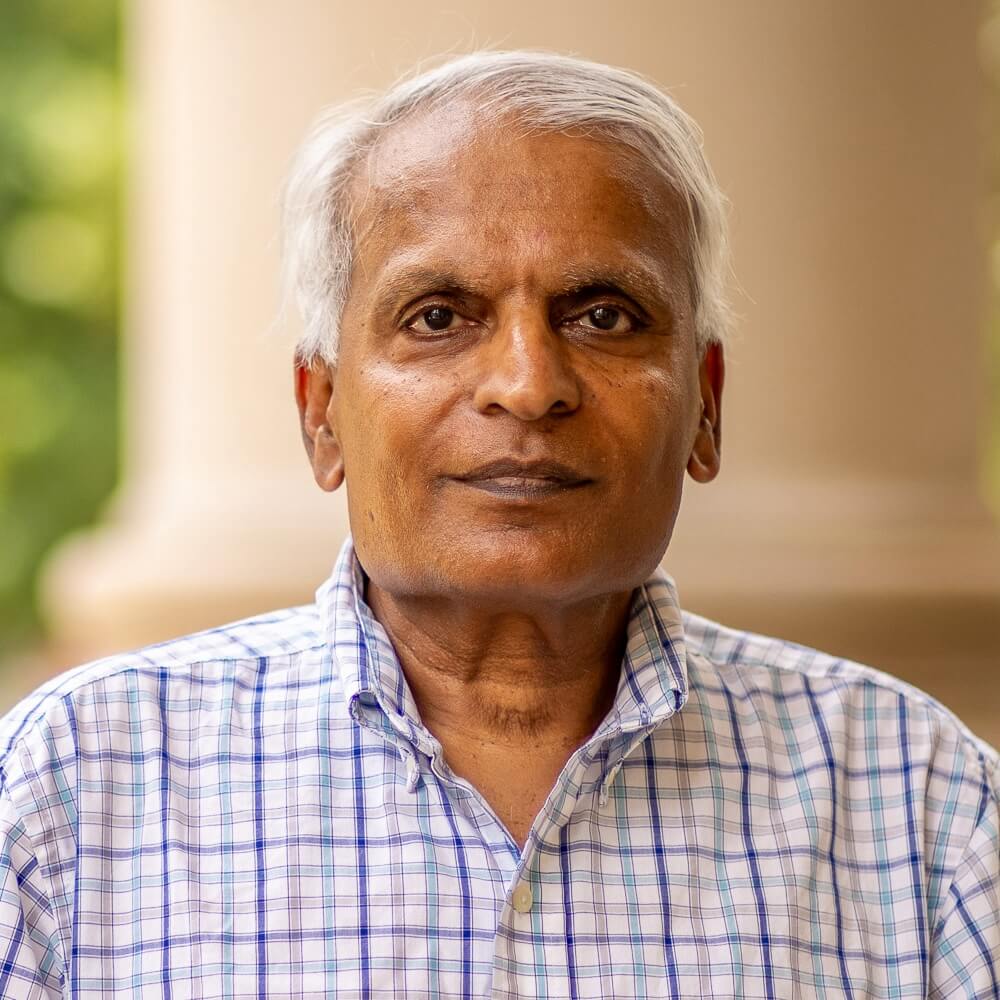 Photo of Raman Lakshmanan, Ph.D.