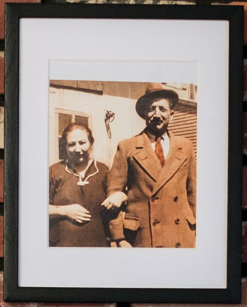 Photo of Antoinette Arnone Setaro and Giovanni “Big John” Setaro in 1946