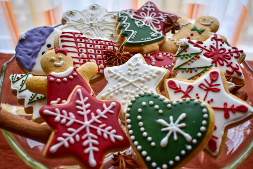 Image of frosted sugar cookies.